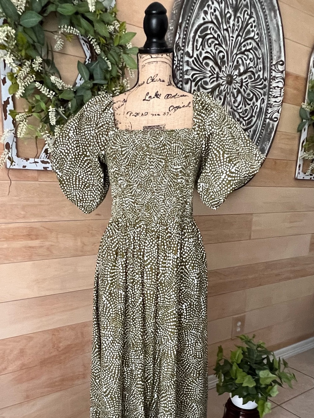 1 State Olive Dot Puff-Sleeve Midi Dress Size Small